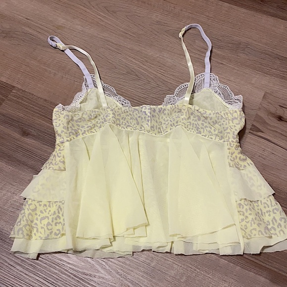 Jacob Flowy Lace Top - Picture 4 of 5